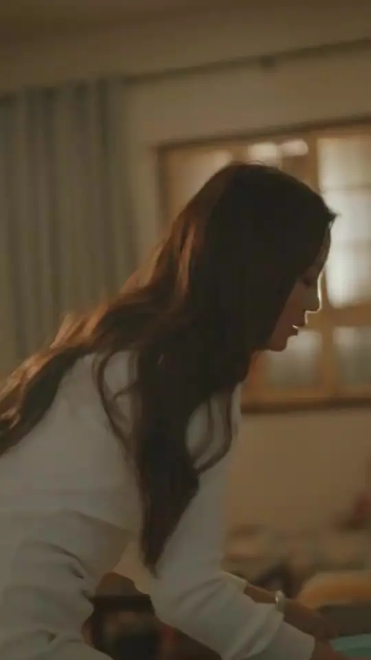 揭秘《妙手乡医》：一位乡村神医的传奇之旅，如何用妙手回春点亮山乡希望与情感纠葛